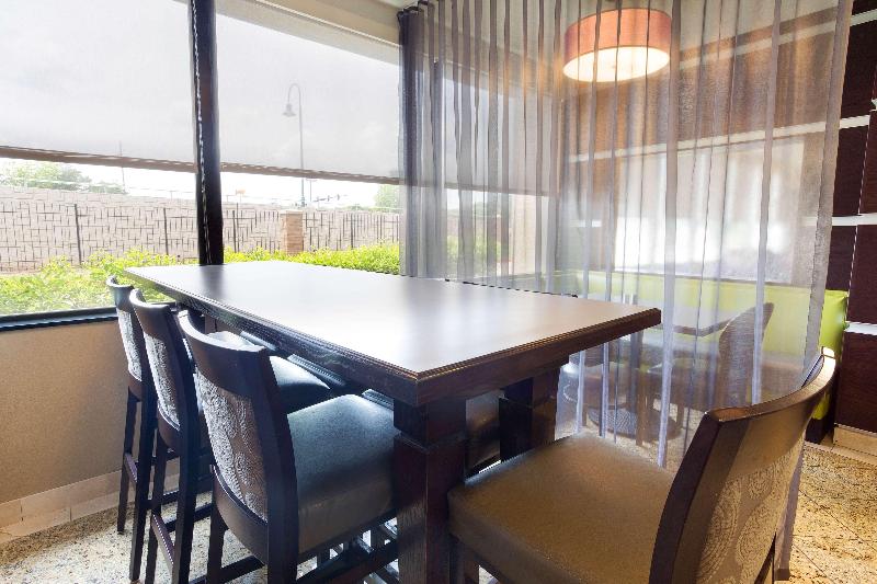 Drury Inn Suites Atlanta Morrow image