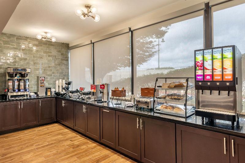 Drury Inn Suites Atlanta Morrow image
