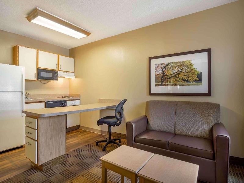 Extended Stay America Charleston Airport image