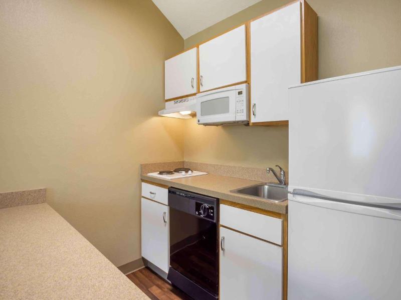 Extended Stay America Charleston Airport image