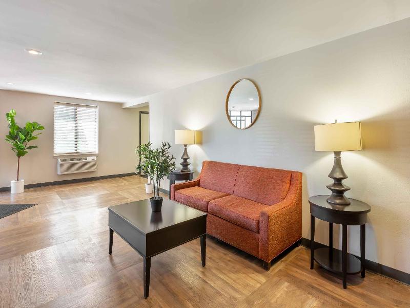 Extended Stay America Cleveland Middleburg Heights image