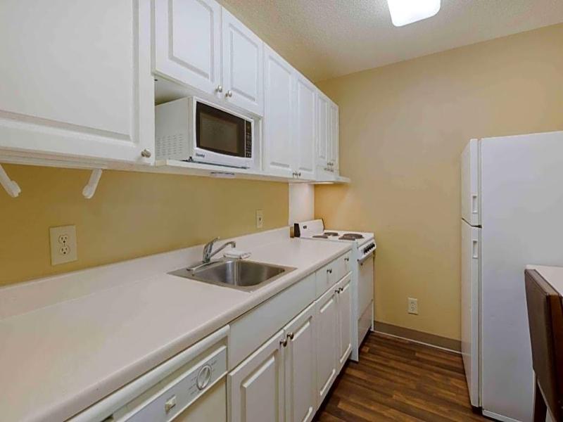 Extended Stay America Raleigh Rtp 4610 Miami Blvd image