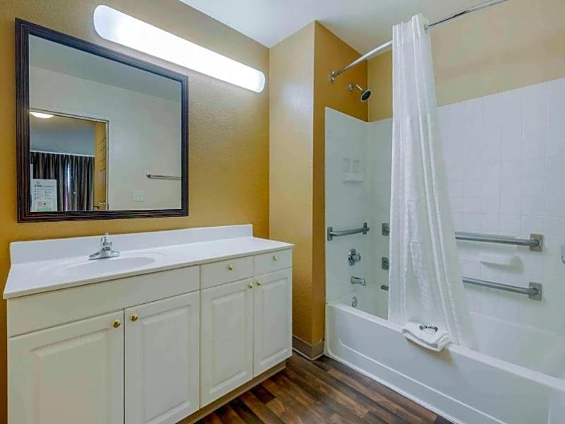 Extended Stay America Raleigh Rtp 4610 Miami Blvd image