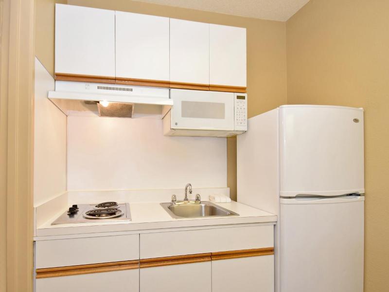 Extended Stay America Kansas City Shawnee Mission image