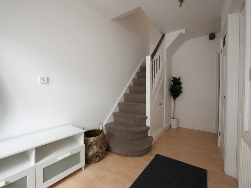 Tooting Rooms & Studio by PrimeCityHosts image
