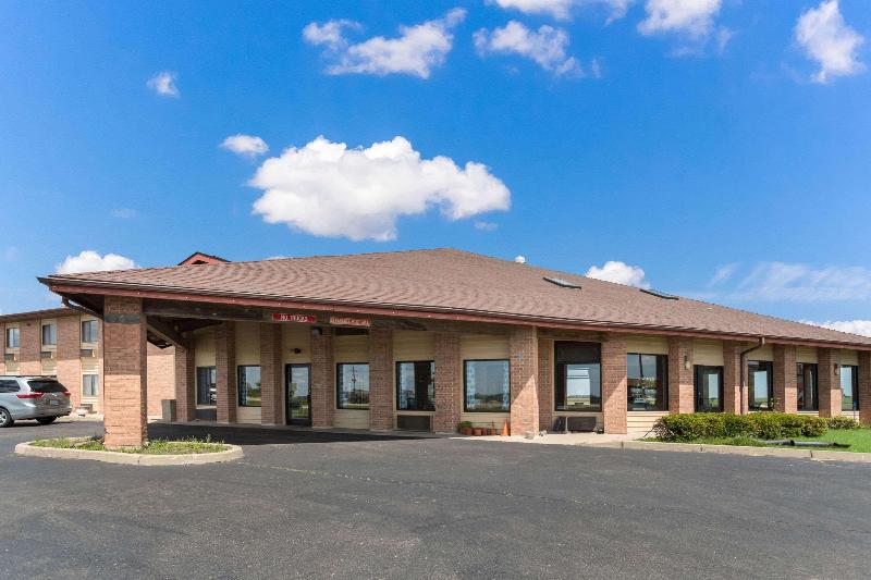 Quality Inn Rochelle image