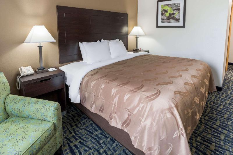Quality Inn Rochelle image