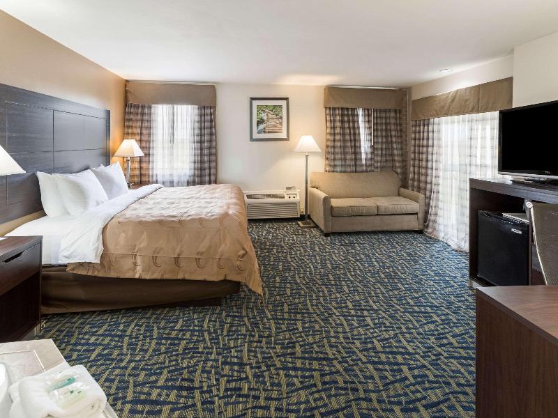 Quality Inn Rochelle image