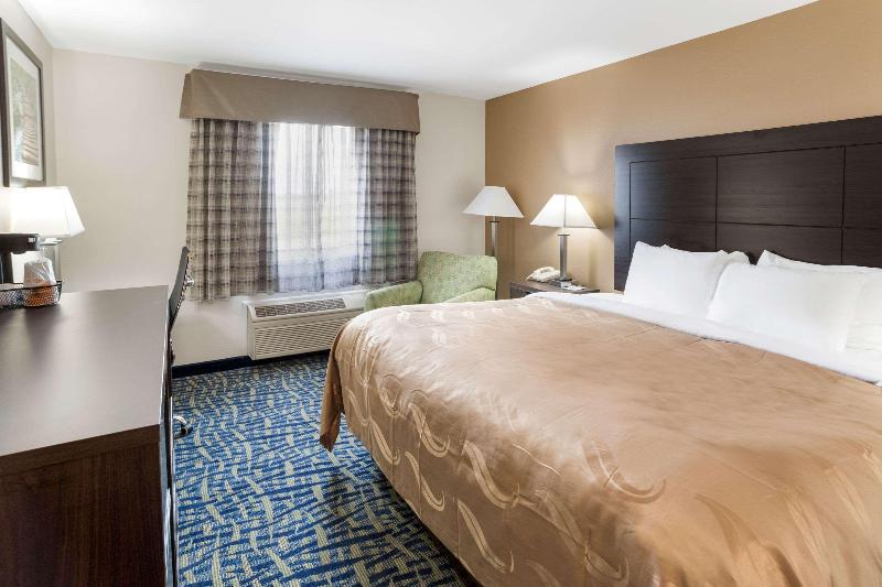 Quality Inn Rochelle image