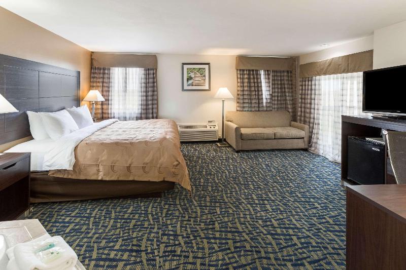 Quality Inn Rochelle image