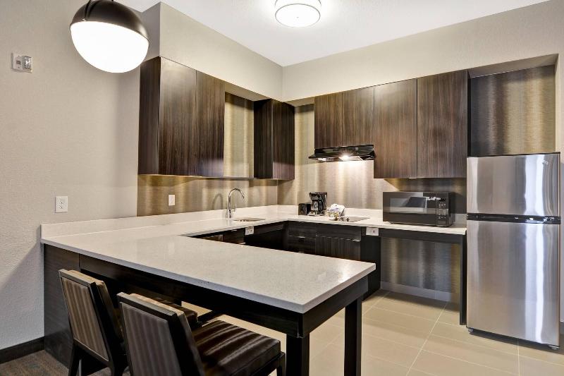 Residence Inn Cleveland Airport Middleburg Heights image
