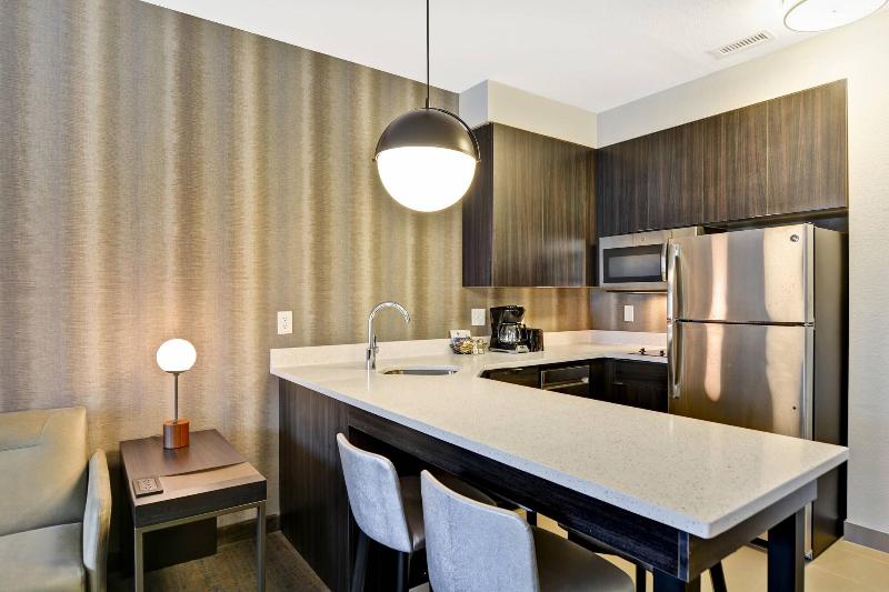 Residence Inn Cleveland Airport Middleburg Heights image