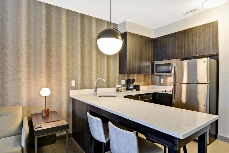 Residence Inn Cleveland Airport Middleburg Heights image