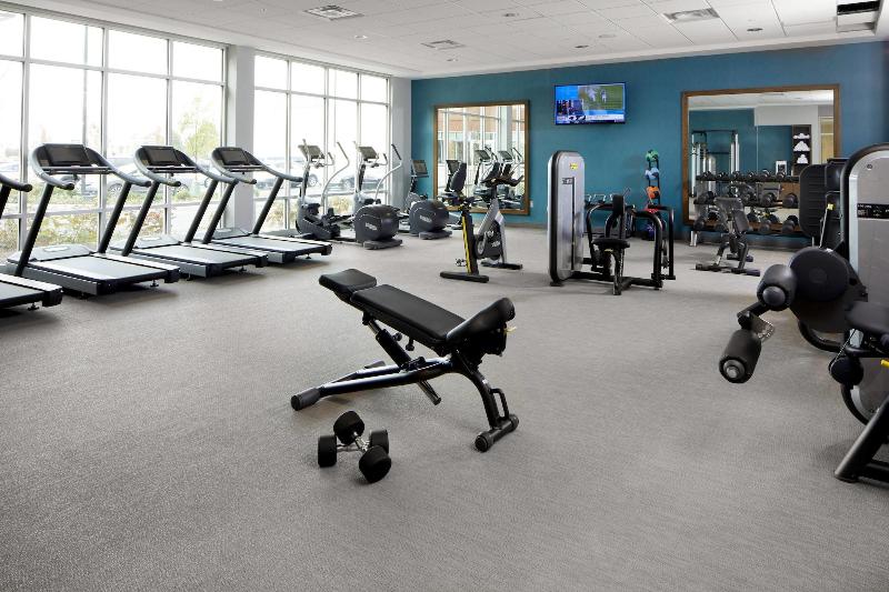 Springhill Suites Columbus Easton Area image