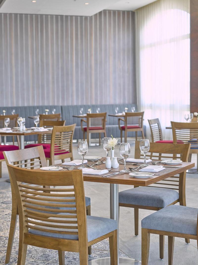 Steigenberger Hotel El Lessan image