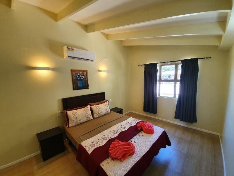 Le Uaina Resort image