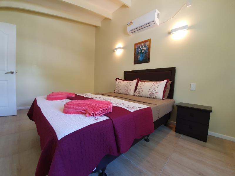 Le Uaina Resort image