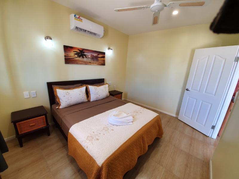 Le Uaina Resort image