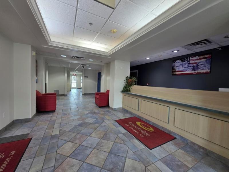 Econo Lodge Hot Springs — view