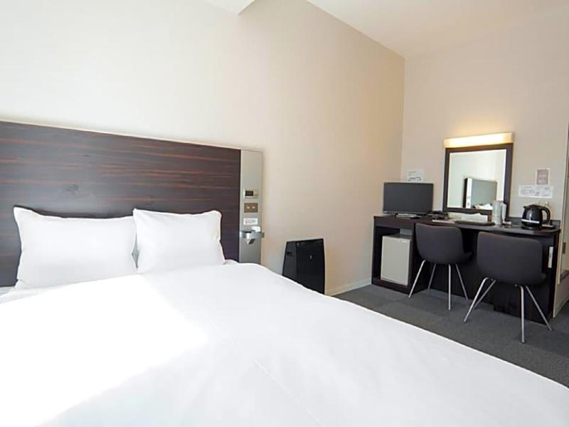 Osaka City Hotel Kyobashi image