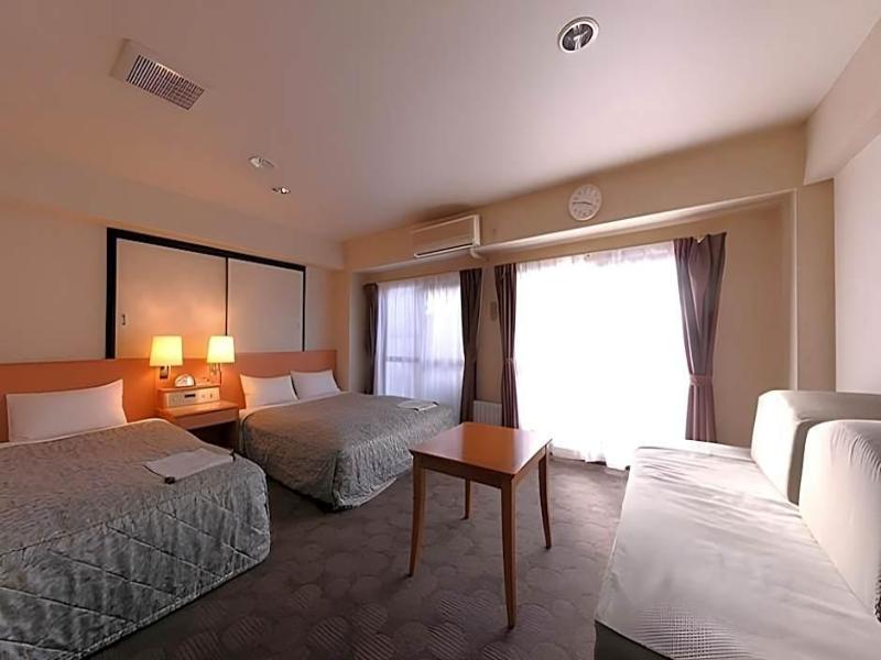 Business Inn Sennichimae Hotel image