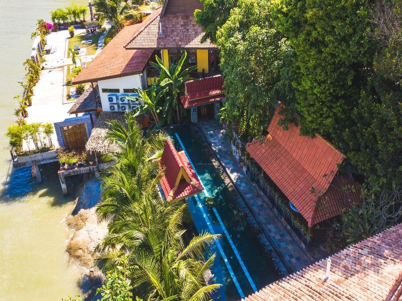 Lost Paradise Resort image