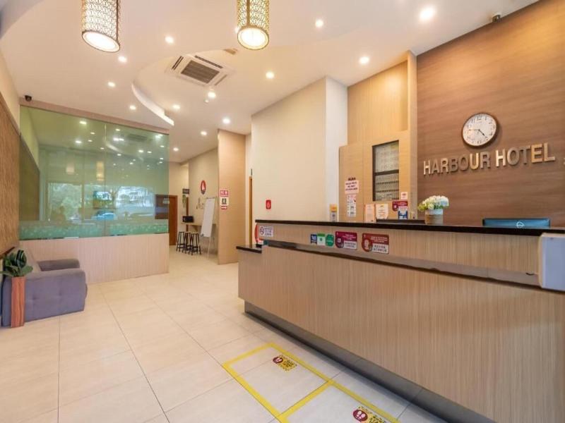 ZEN Rooms Harbour Hotel image