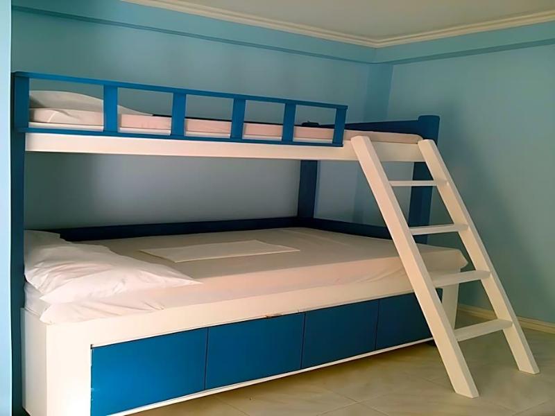 Bambooze Hauz image