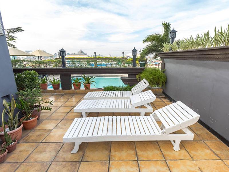 Urban Travellers Hotel image
