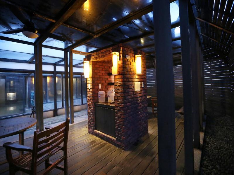Shan-Yue Hotspring Hotel image