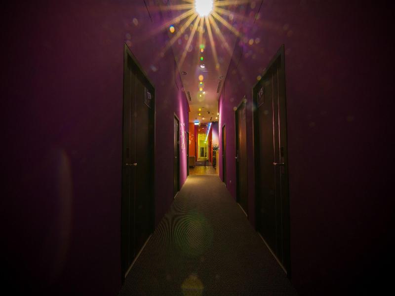 SleepBox Hostel image