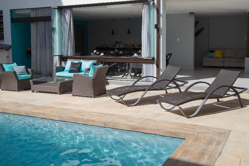 Pousada REF House image