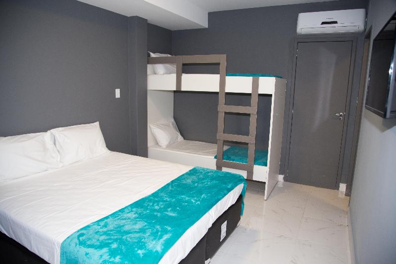 Pousada REF House image