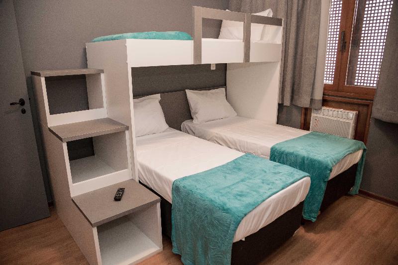 Pousada REF House image
