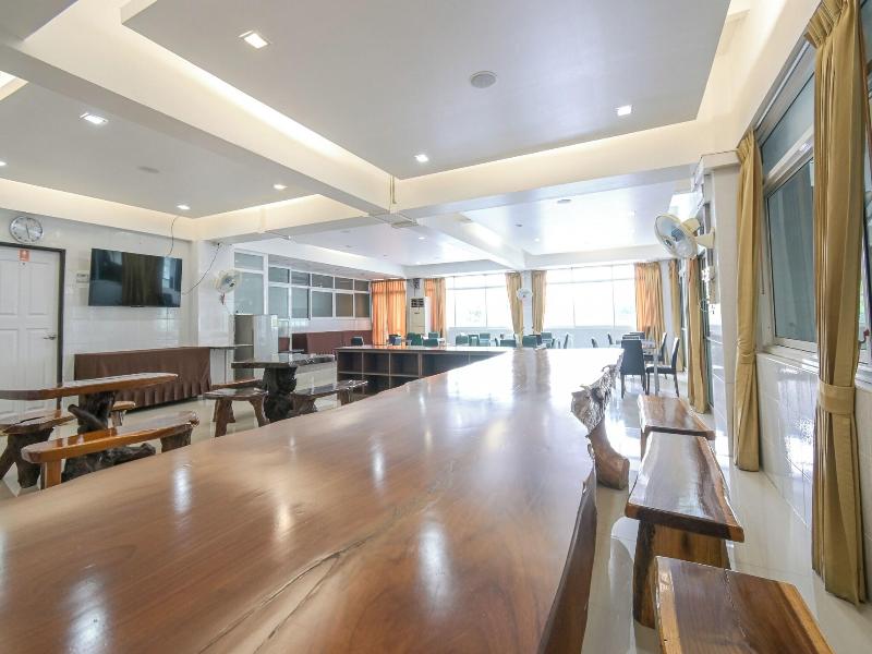 Ac Habitat Bangkok image