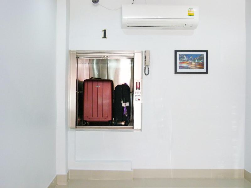 Lada Krabi Express Hotel image