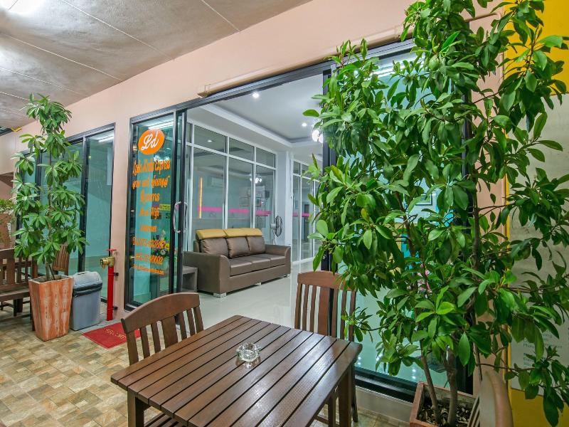 Lada Krabi Express Hotel image