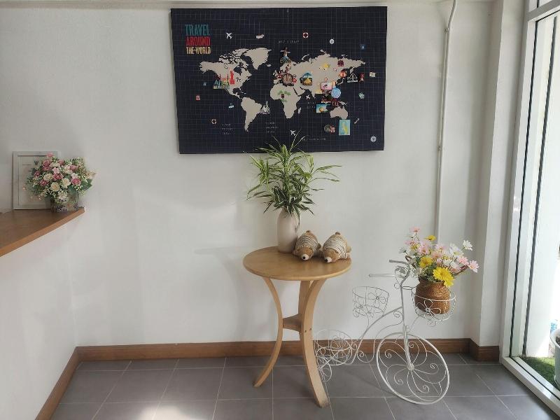 Ease Hostel @ BKK image