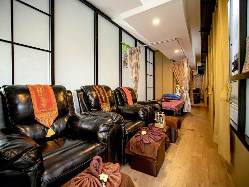 Travelier Hostel image