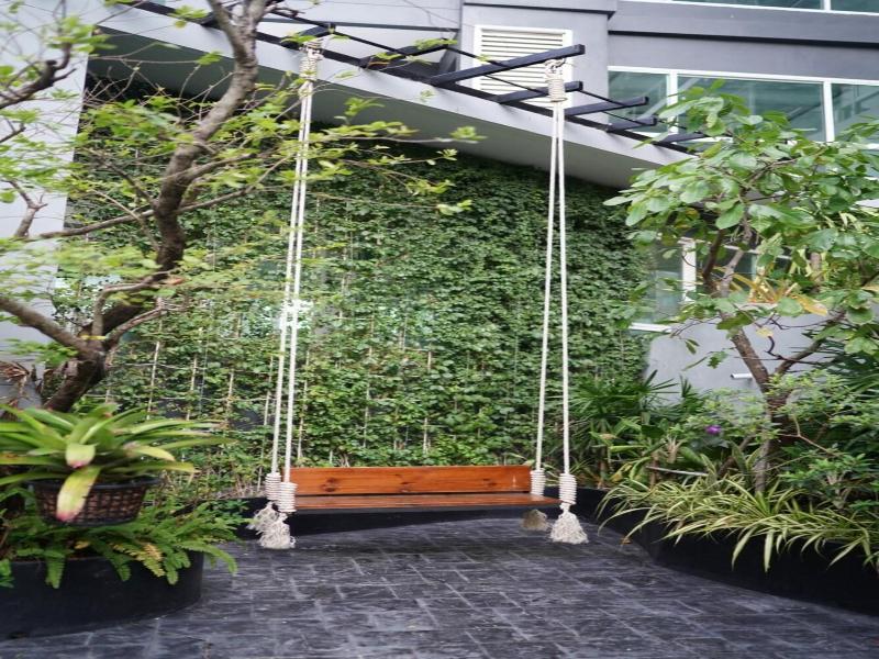 Wisdom Hotel image
