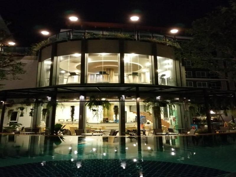 Wisdom Hotel image