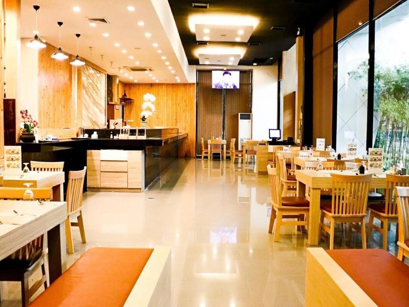 Wisdom Hotel image