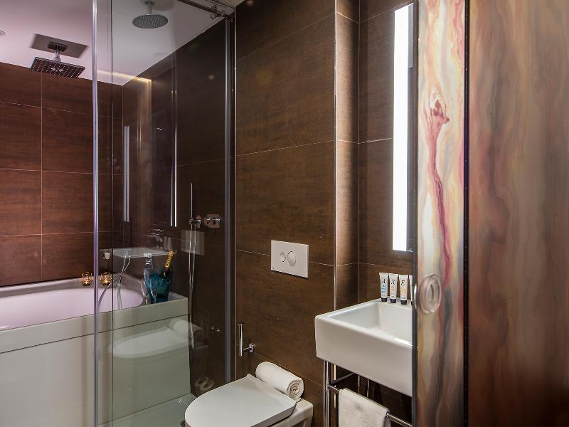 Axel Hotel San Sebastián- Adults Only image