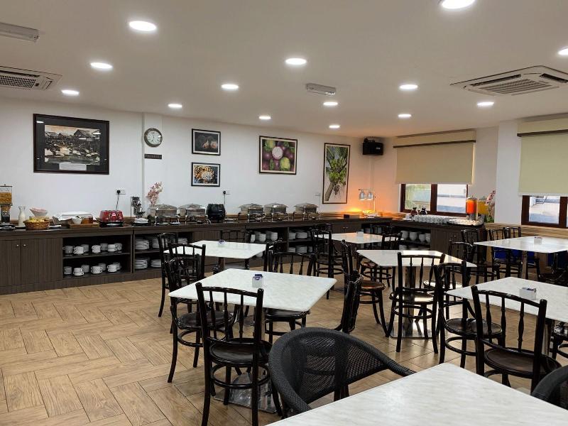 Al Afiah Hotel image