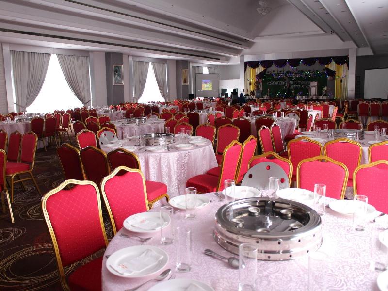 Parkview Hotel image