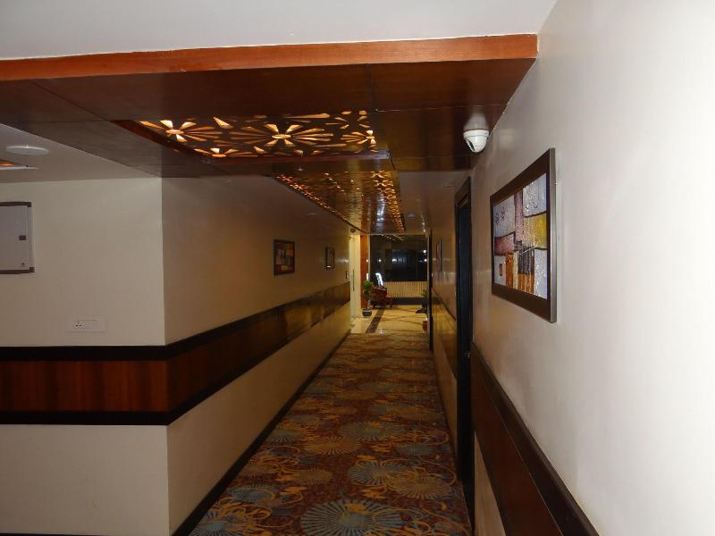 Hotel Tridev image