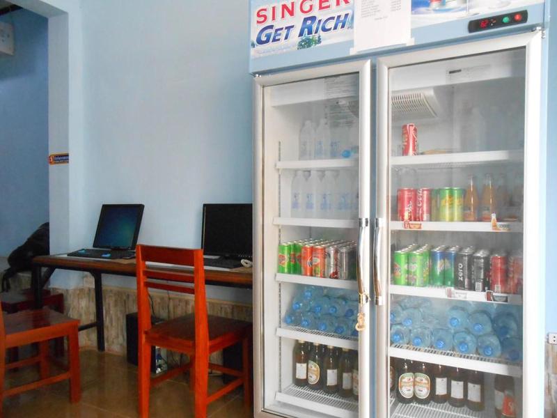 Lucky Backpackers Hostel image