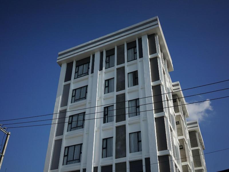 S 2 Modern Boutique Hotel  image
