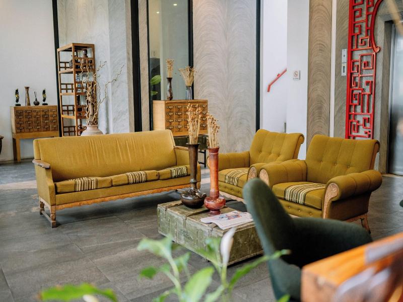 S 2 Modern Boutique Hotel  image