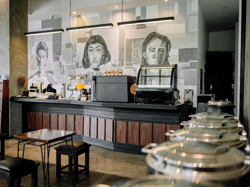 S 2 Modern Boutique Hotel  image